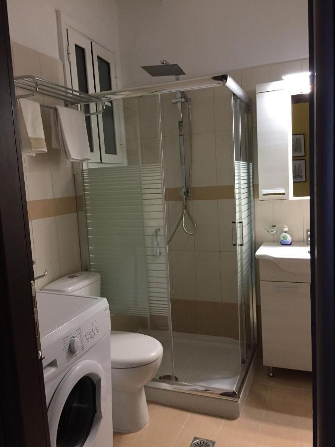 Nefeli'S Python Apartment เปรเวซา ภายนอก รูปภาพ